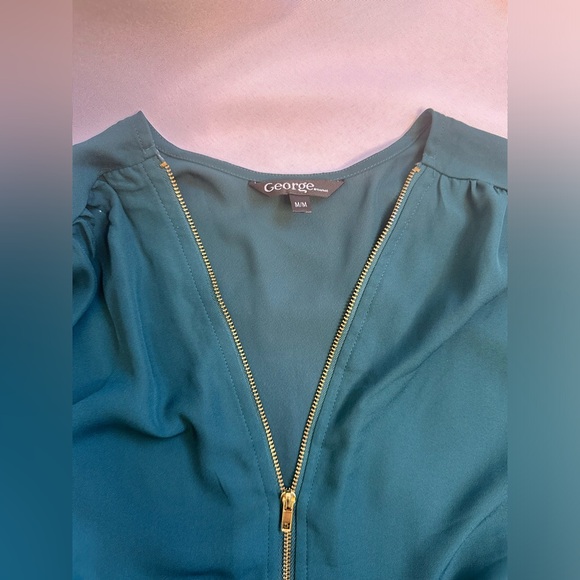 GEORGE Women’s Oversized Blouse With Gold Zipper And 3/4 Sleeves - Picture 4 of 5